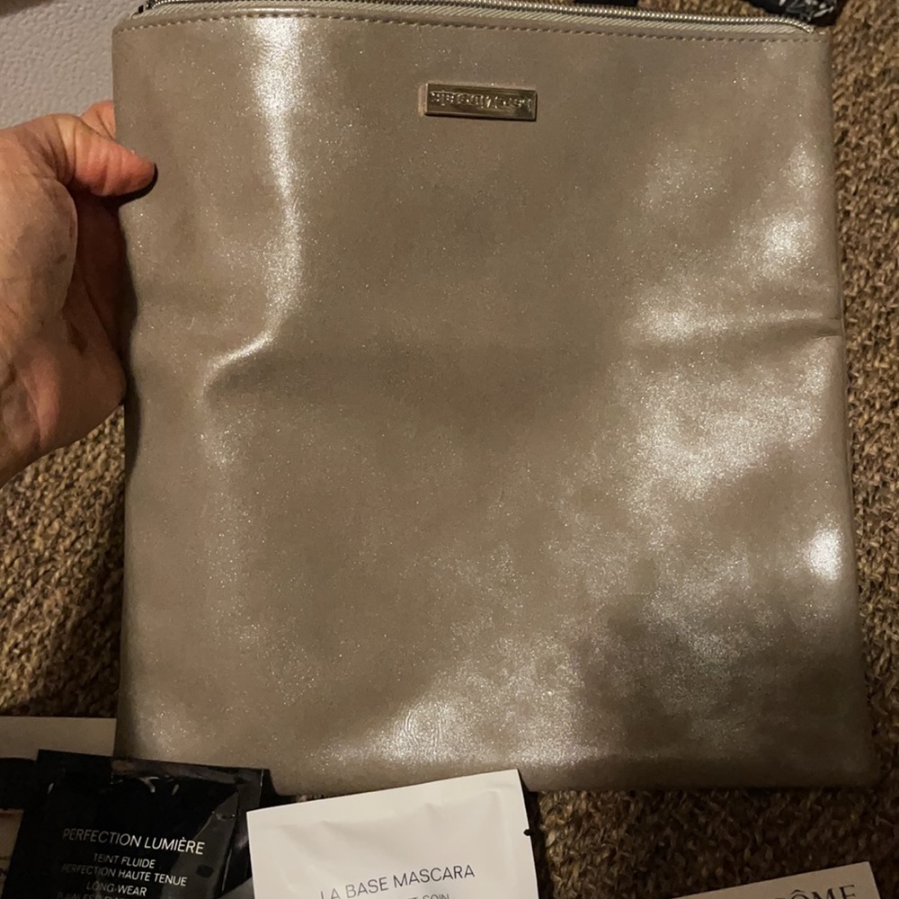 Makeup bundle - Picture 12 of 12